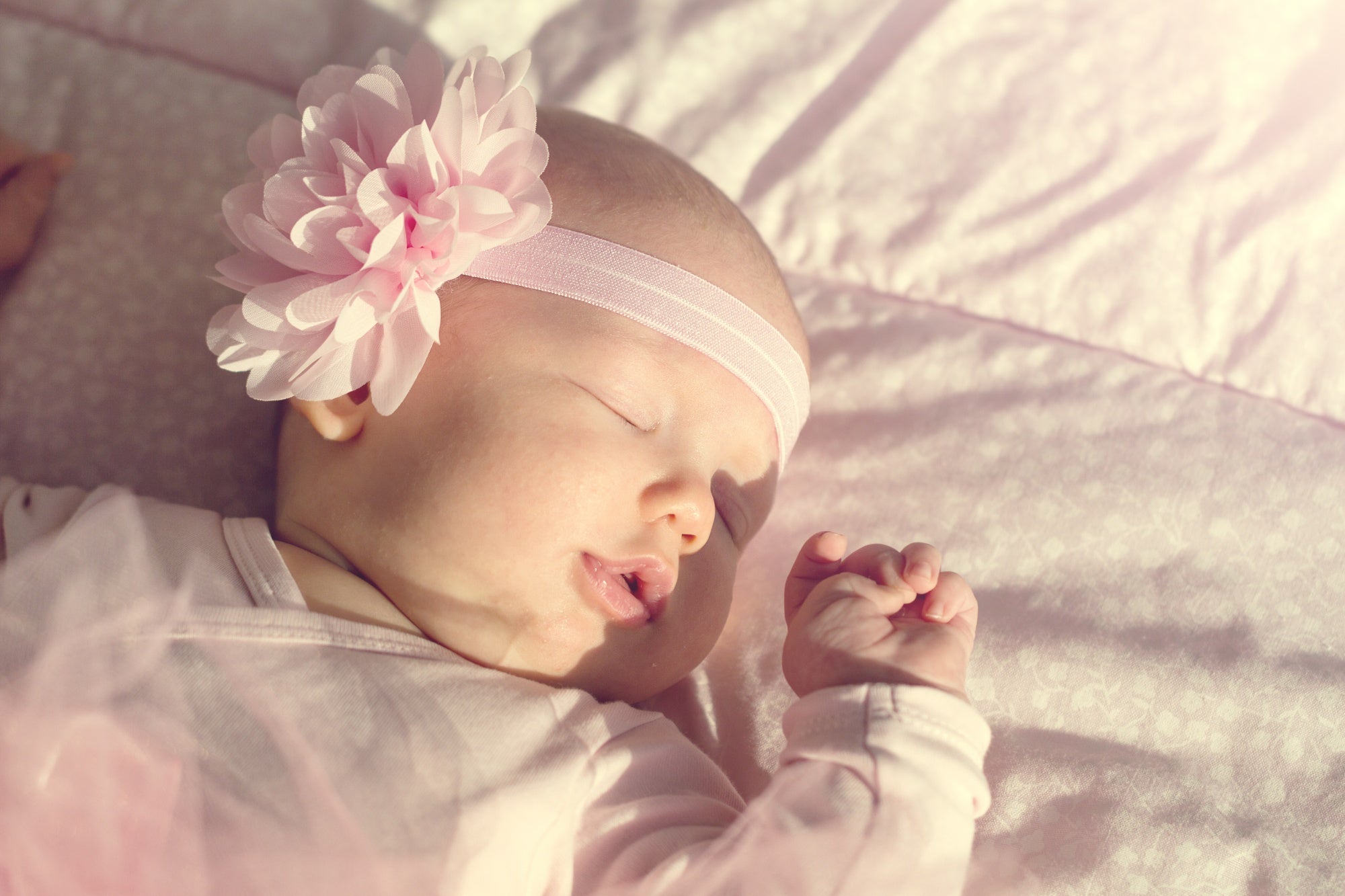 Newborn Baby Girl Clothes: Stylish and Practical Choices